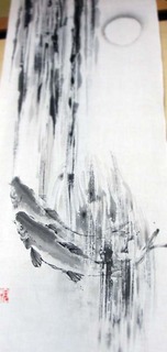 滝に鯉.jpg